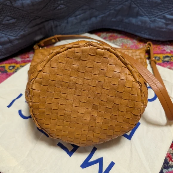 Clare V Petite Jeanne In Natural - Picture 6 of 9